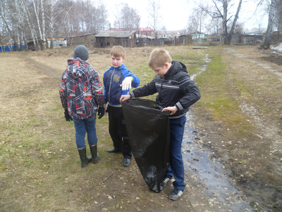 Ученики Кожевниковской школы № 1 приняли участие в Чемпионате по спортивному сбору мусора